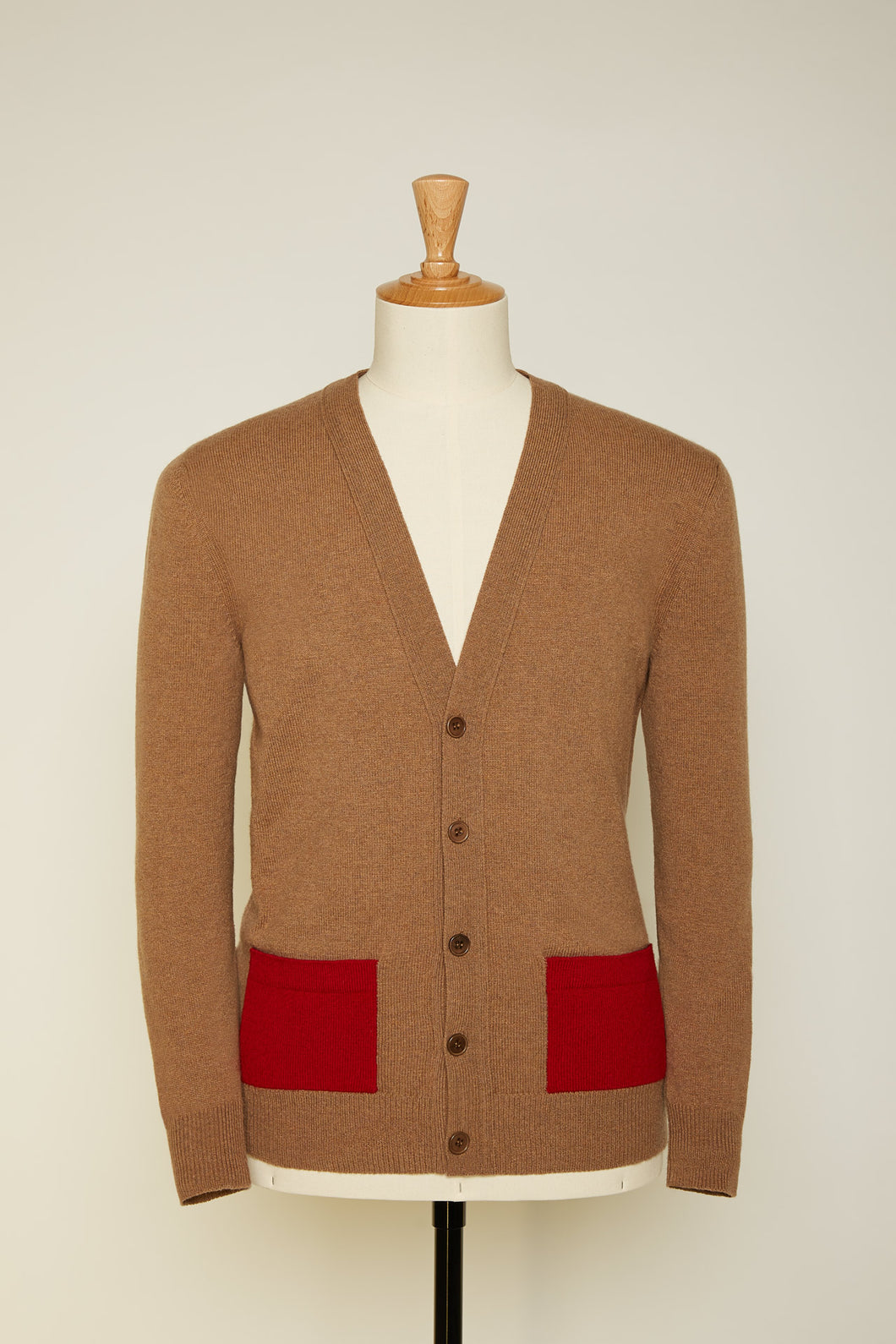 Load image into Gallery viewer, Leo Cardigan N°001