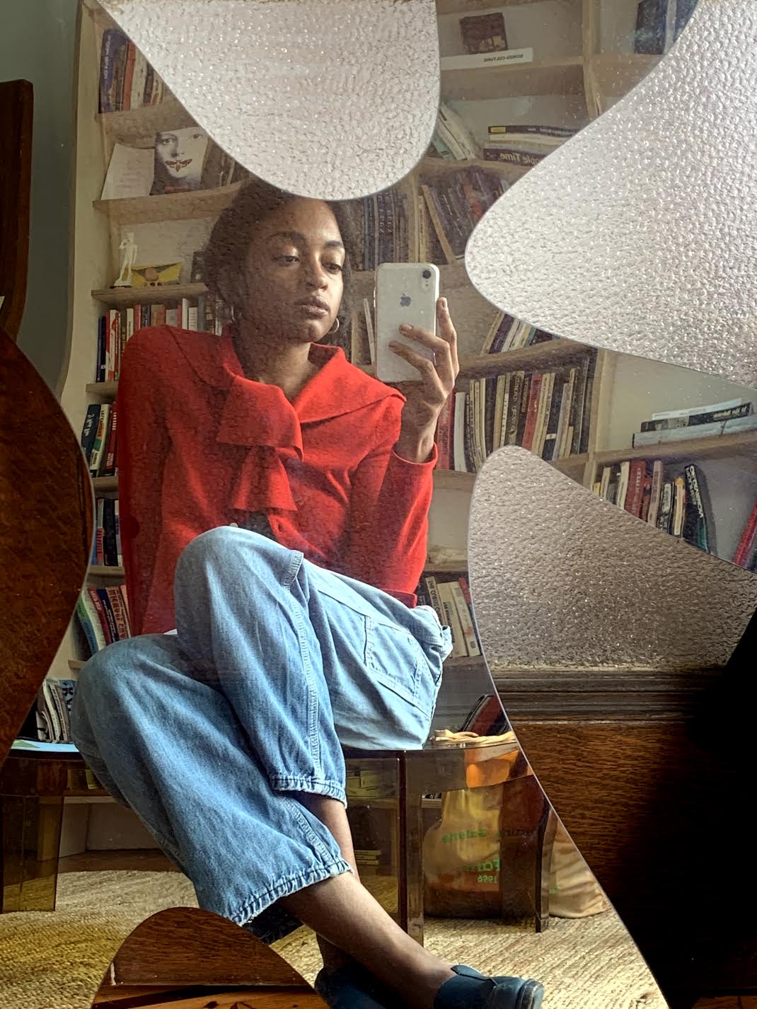 LEOROSA, article: ARIA DEAN (thumbnail)