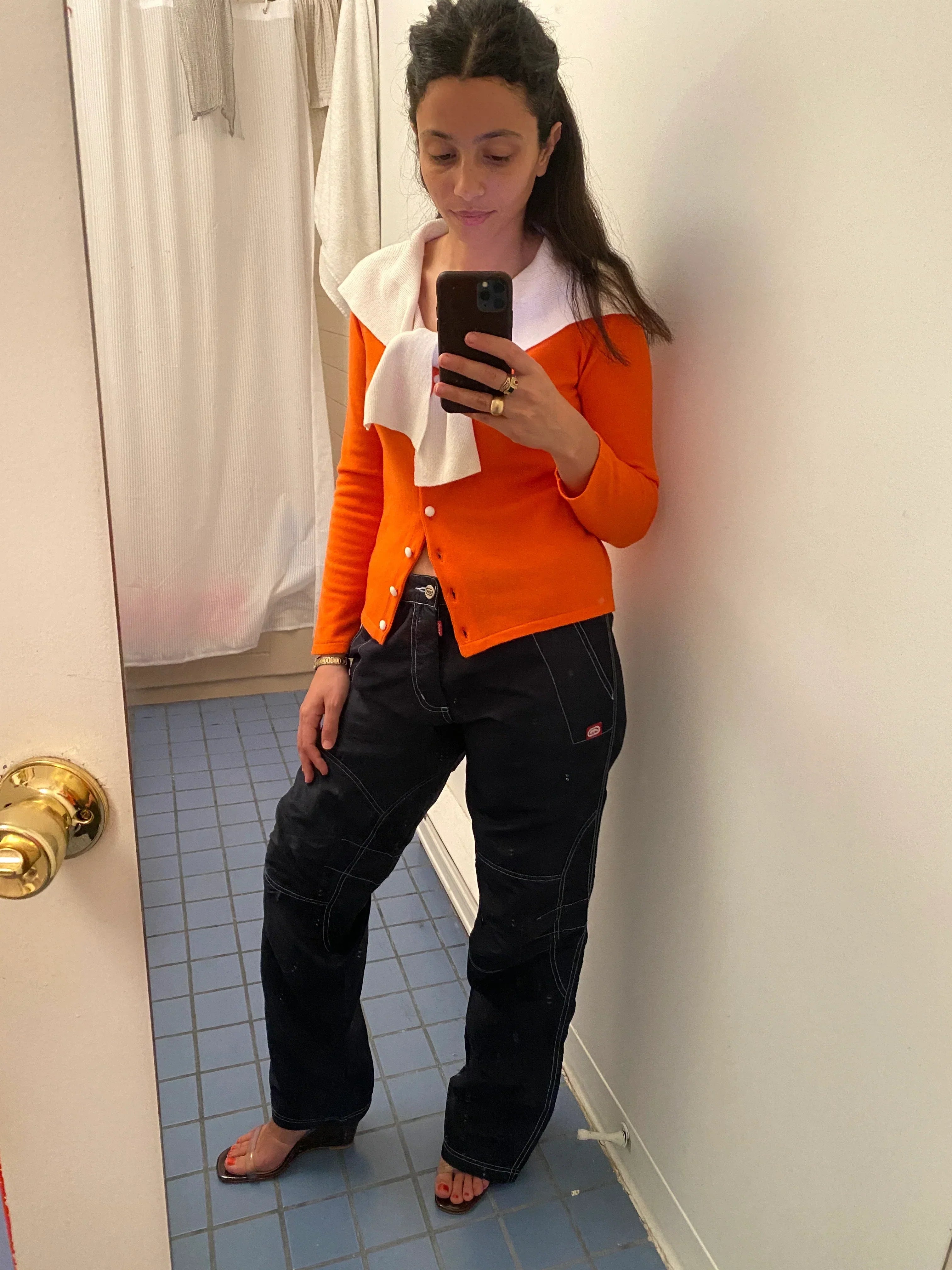 LEOROSA, article: NADIA GOHAR (thumbnail)