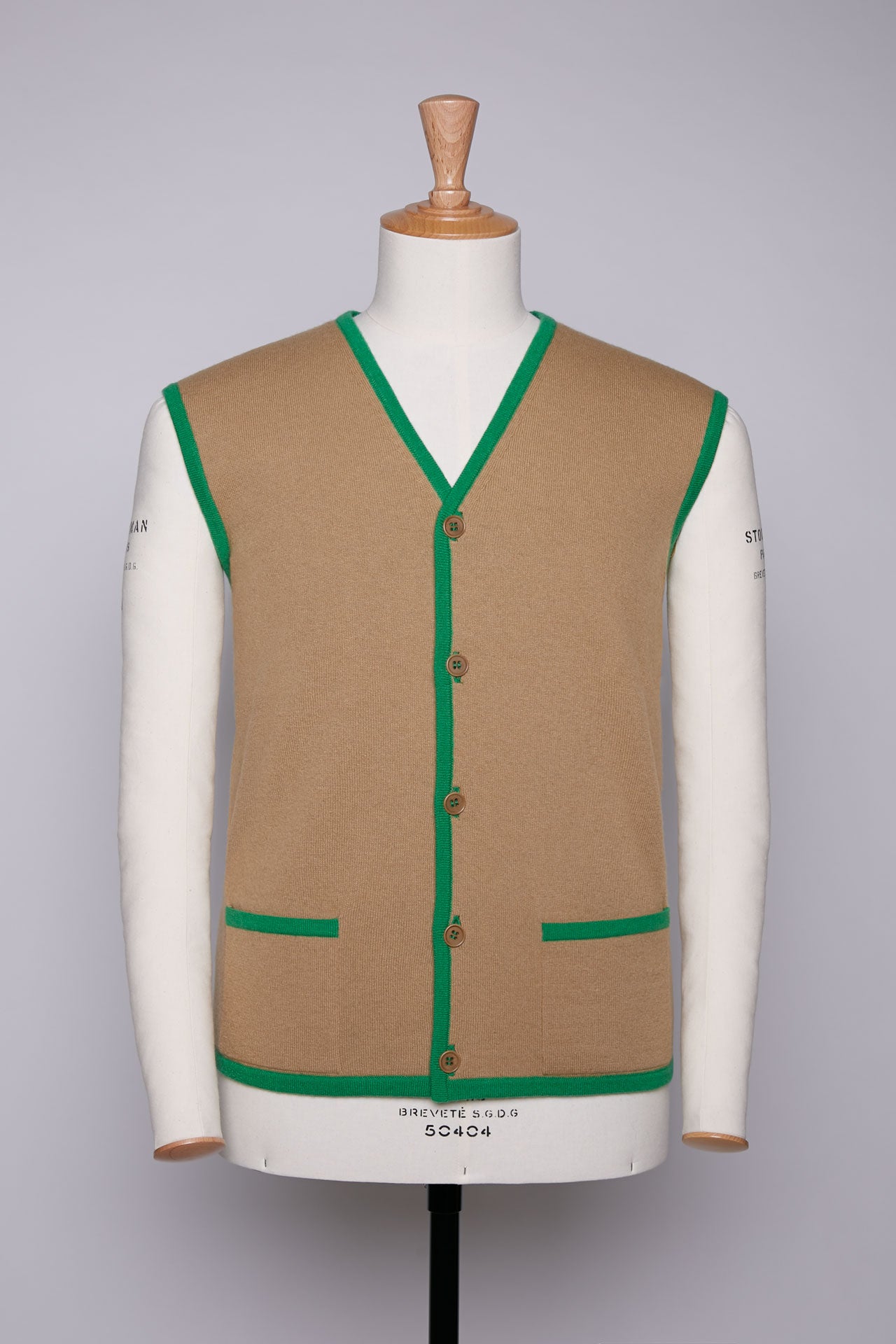 LEOROSA, product: Gio Gilet Reverse N°005 (fig. 4)