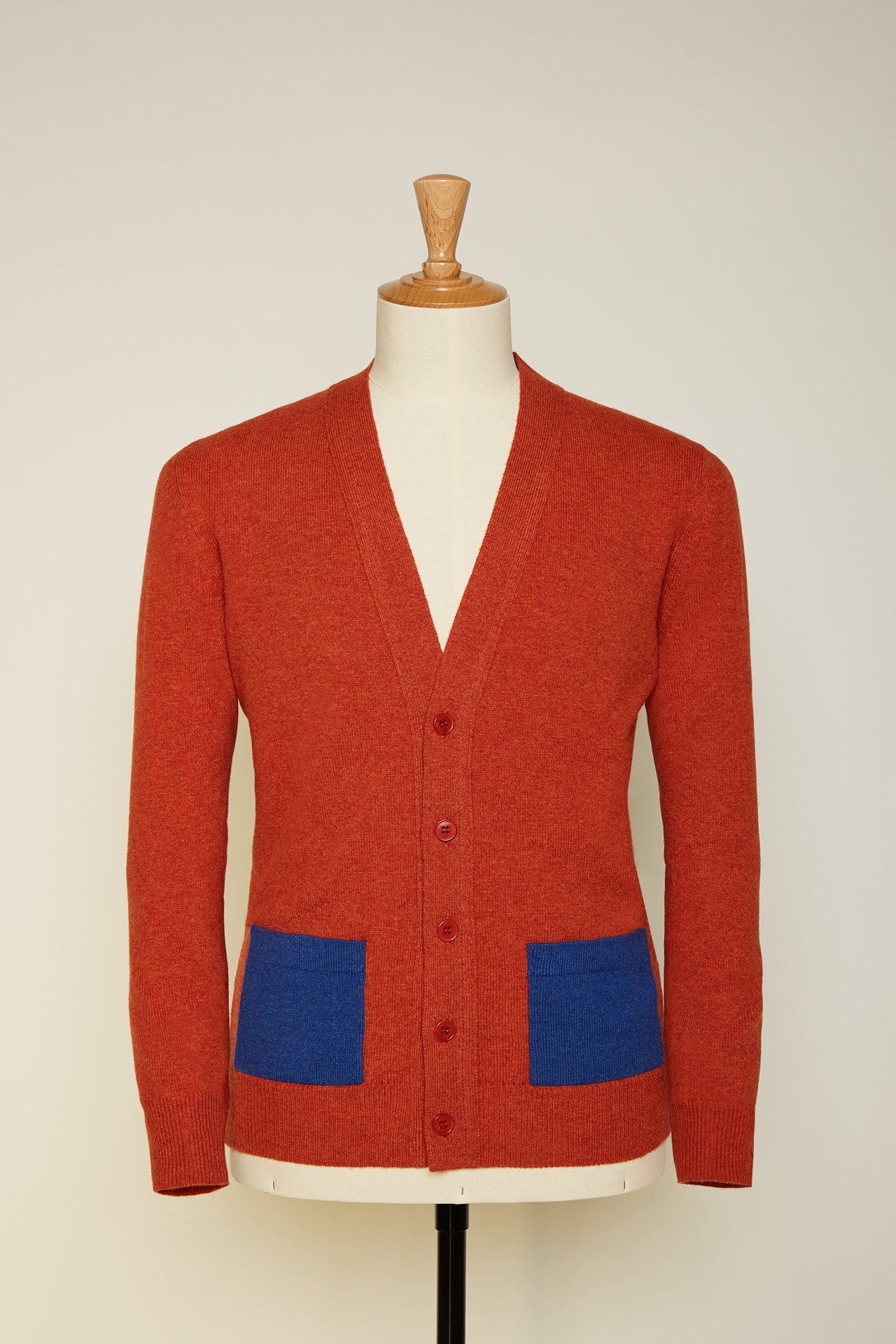 LEOROSA, product: Leo Cardigan N°003 (fig. 3)