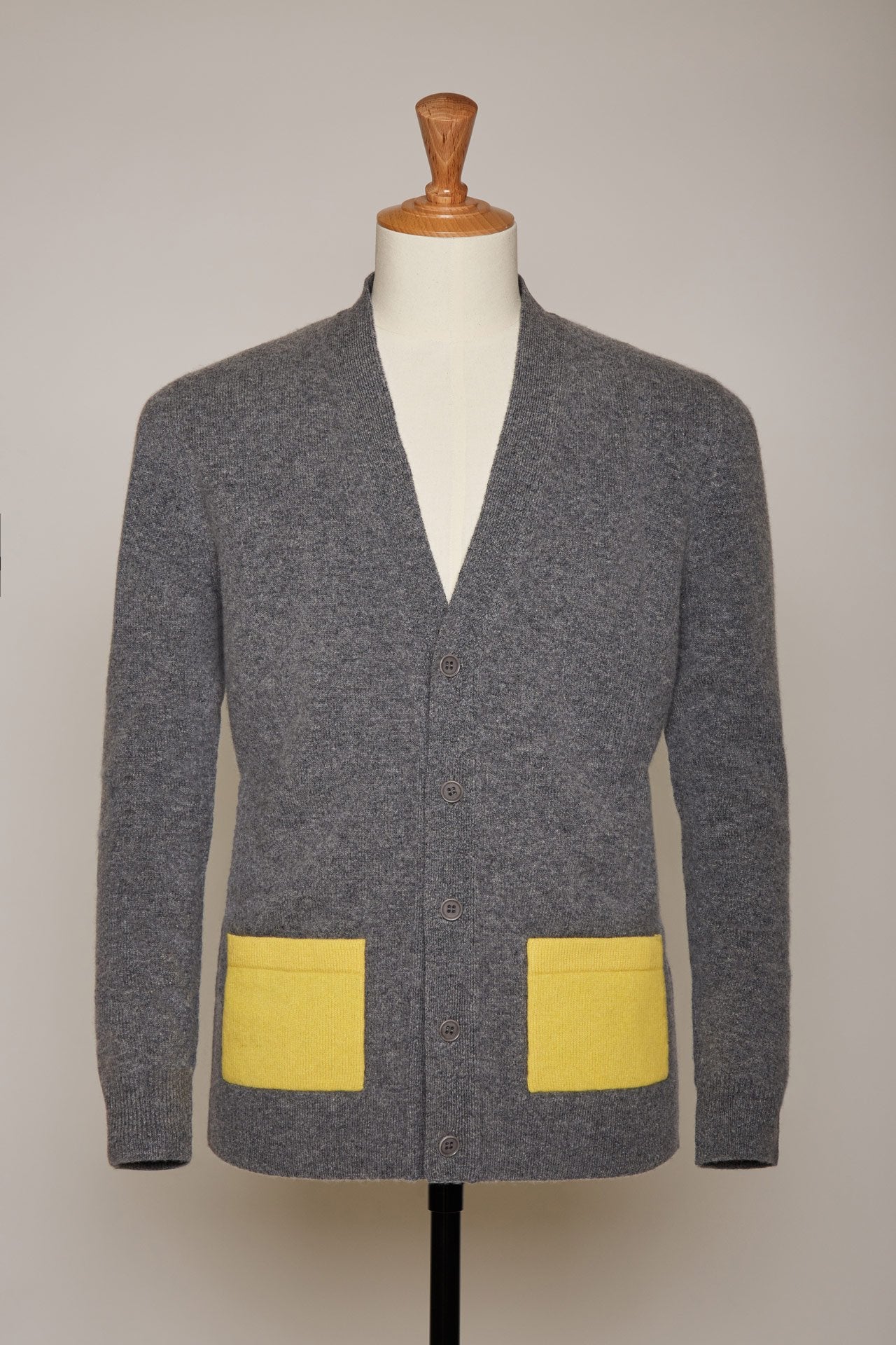 LEOROSA, product: Leo Cardigan N°005 (fig. 2)